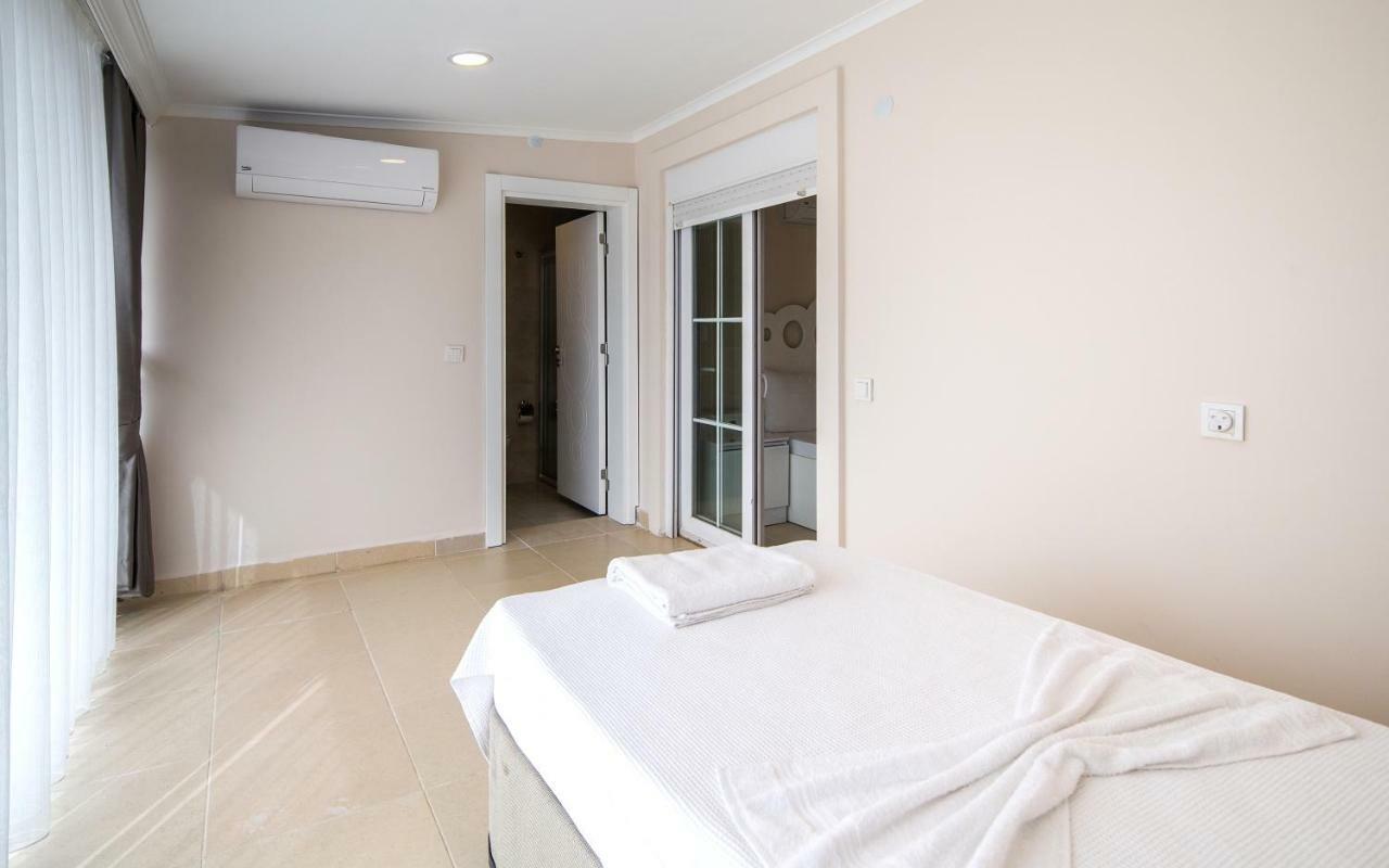 Two-Bedroom Apartment Mountain View