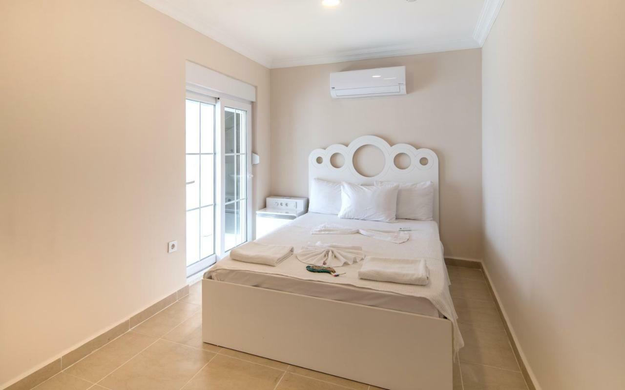 Two-Bedroom Apartment Mountain View