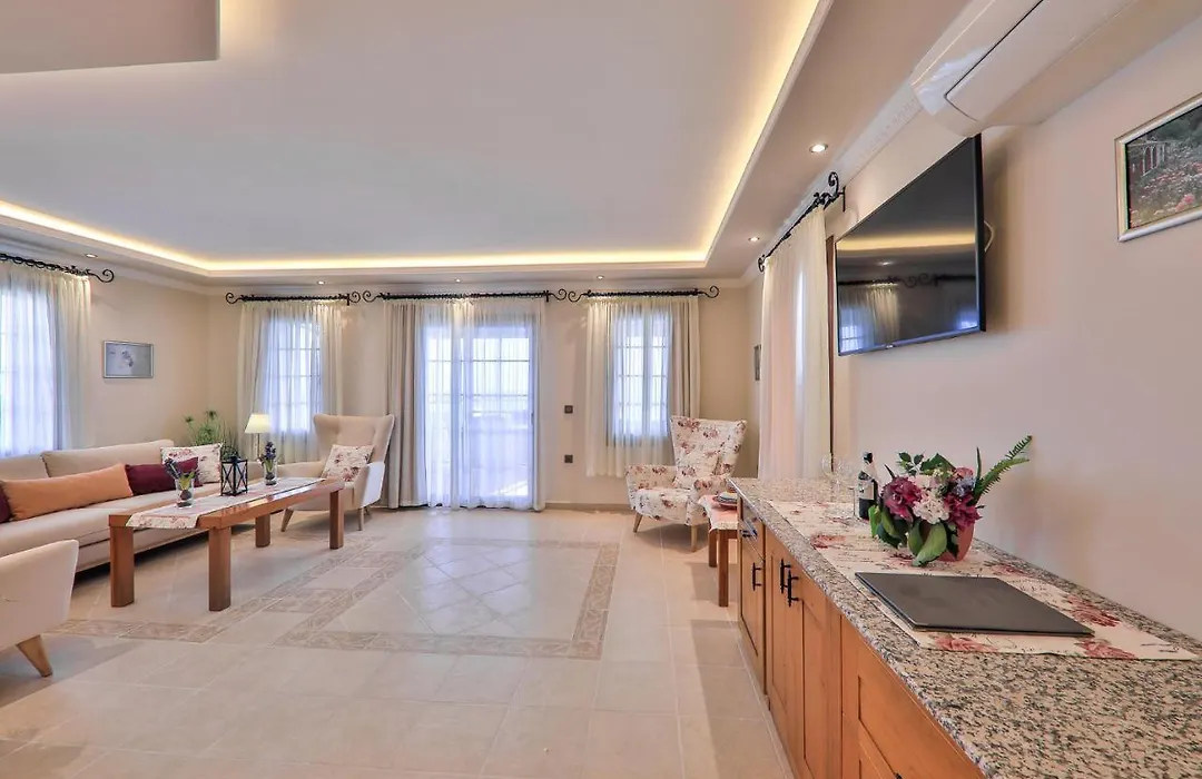 Hadrian Hotel-1