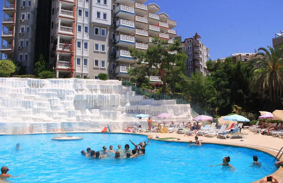Larina Resort & Spa Hotel-1
