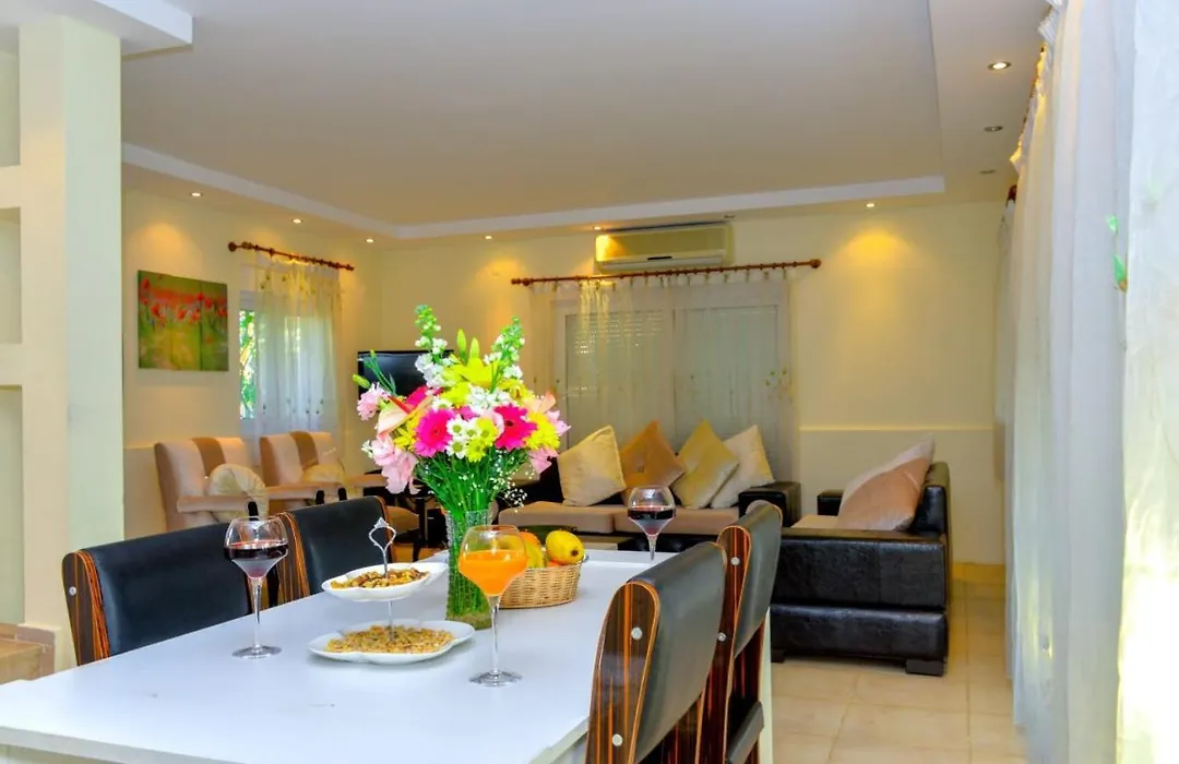 Gorgeous Secluded Villa With Private Pool And Bbq In Antalya-1