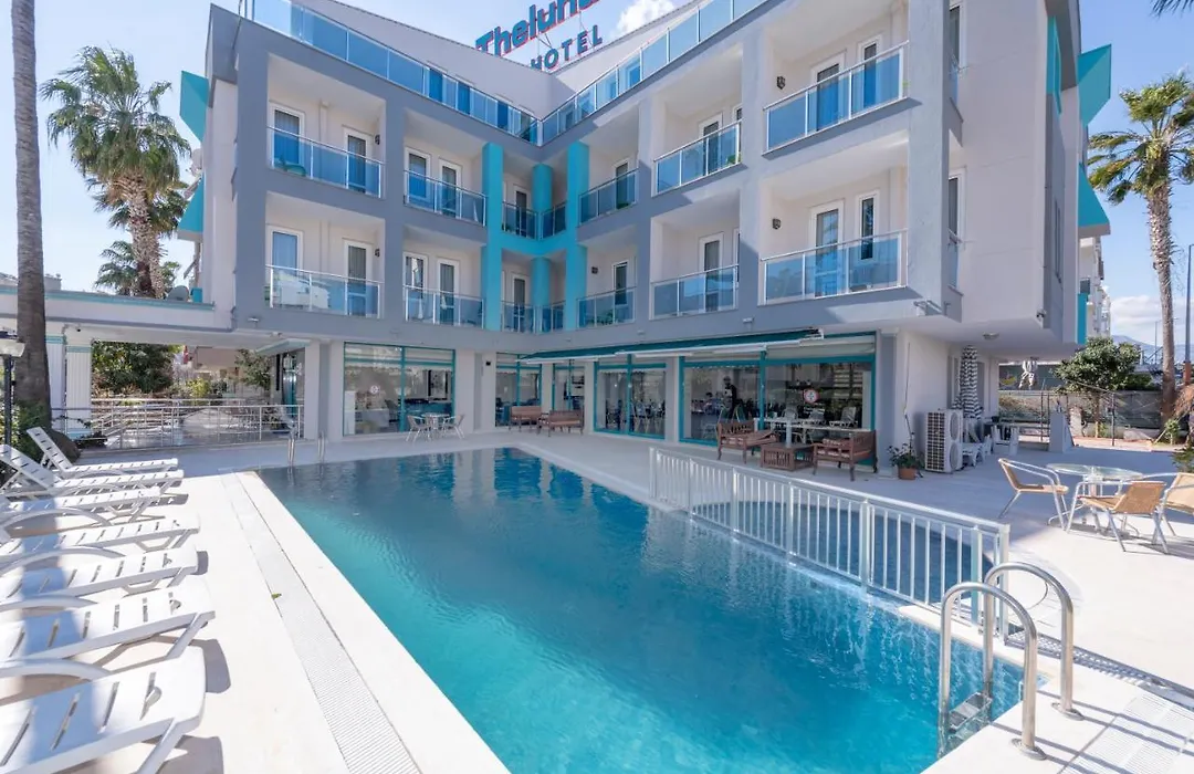 Theluna City Hotel-1
