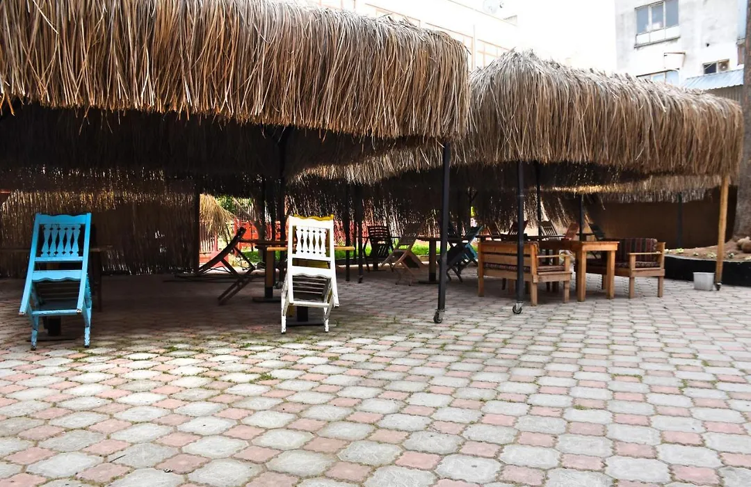 Yalcin Otel-1