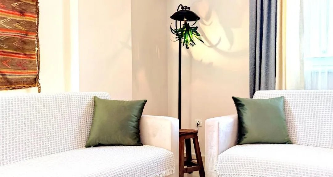 Yadel Home-1