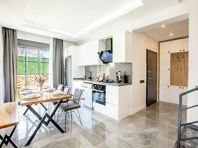 Villa Mayura-1
