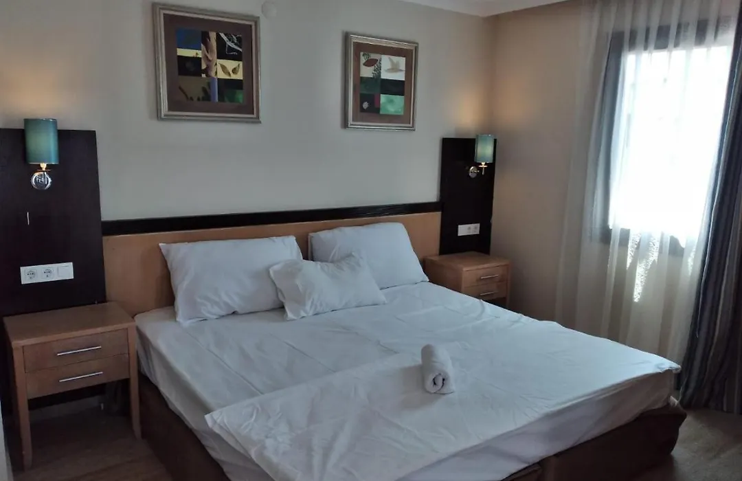 5 Yildizli Otel Icinde Villa Odasi-1