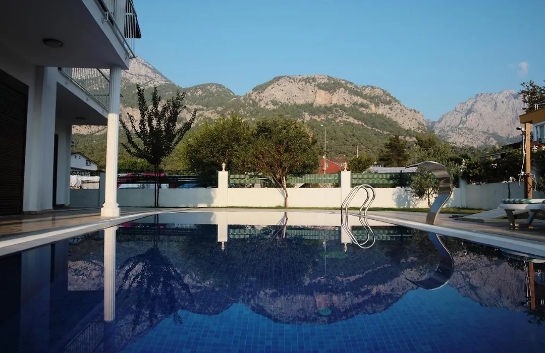Nature Resort 3 Rooms Apartment-1