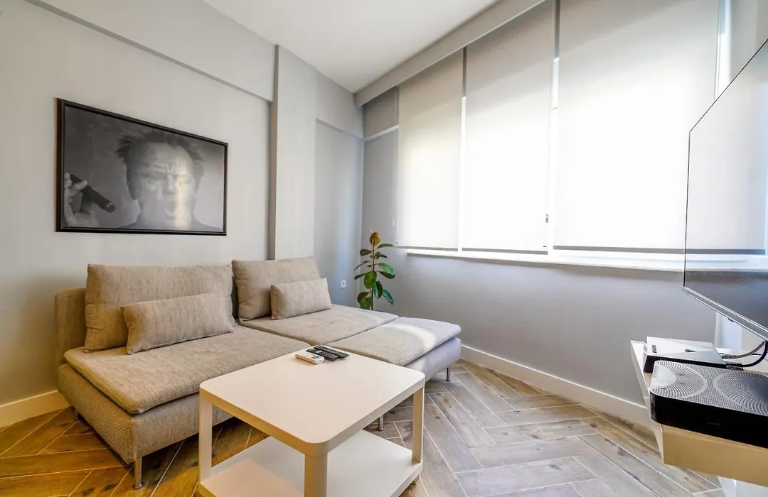 Central Flat Near Beach In Muratpasa Antalya-1