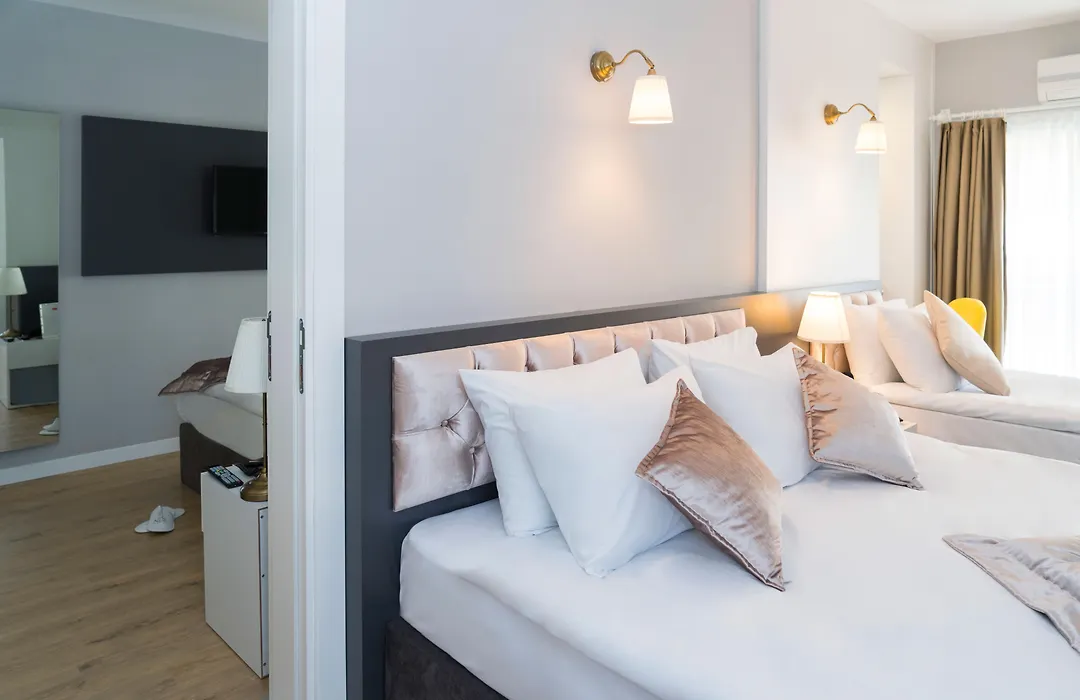 Niss Lara Hotel-1