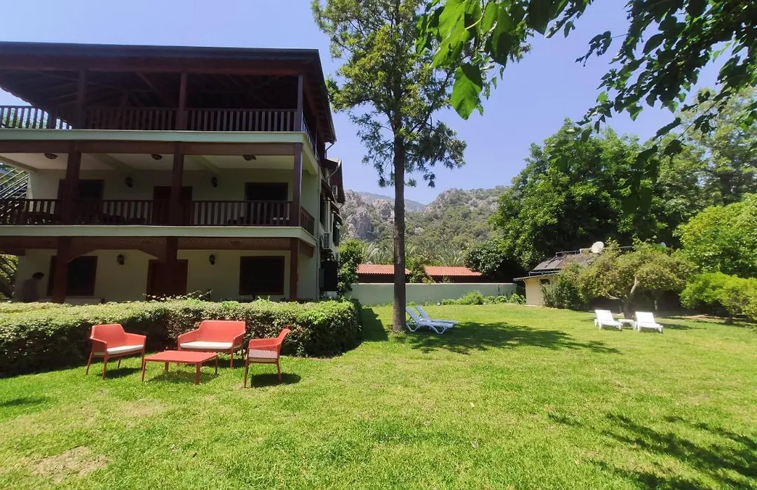 Pinea Pansiyon-1