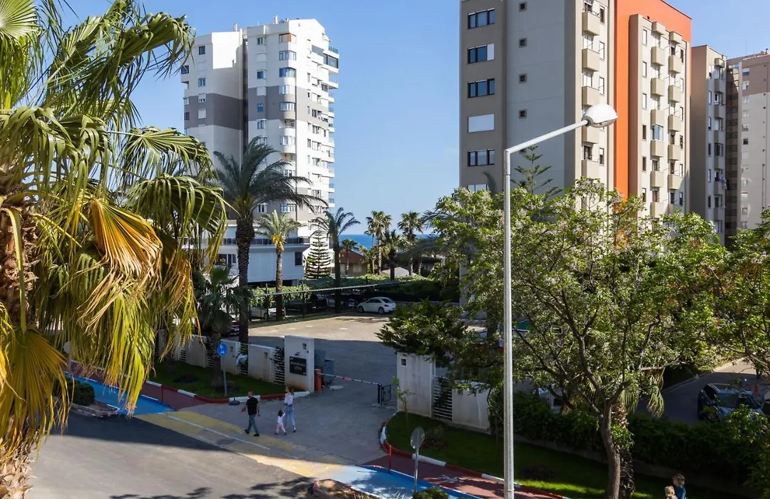 Large Duplex Apartment With Sea View-1