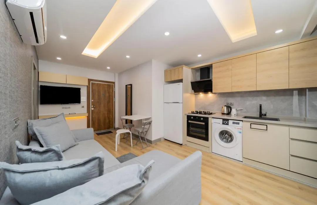 Chic Flat With Central Location In Muratpasa-1