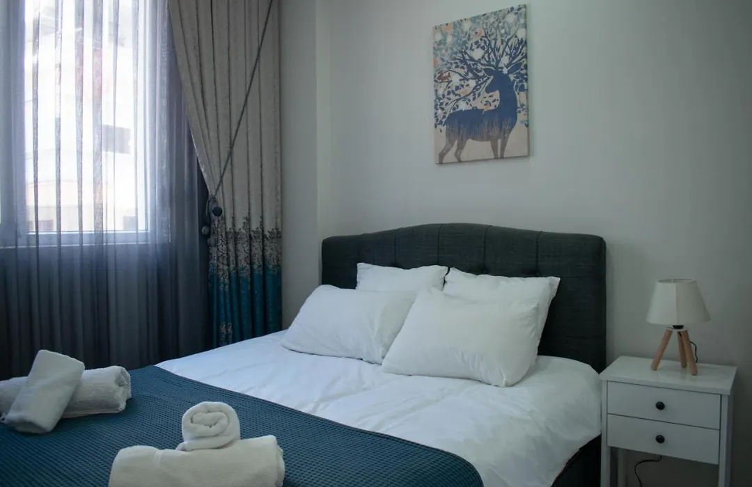 Modern Apartment Near Beach In Muratpasa-1