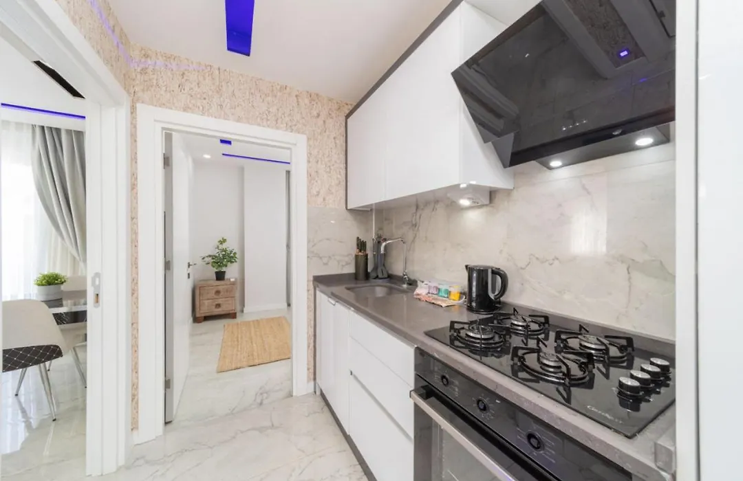 Modern Flat Near Beach In Antalya-1