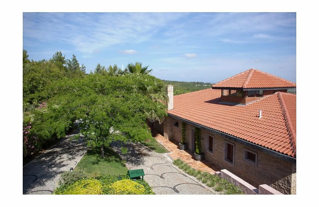 Seki Cottages-1