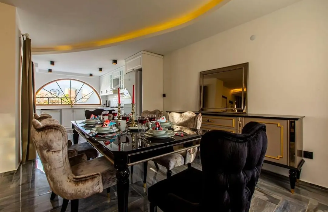 Luxurious Villa With Private Pool In Antalya-1