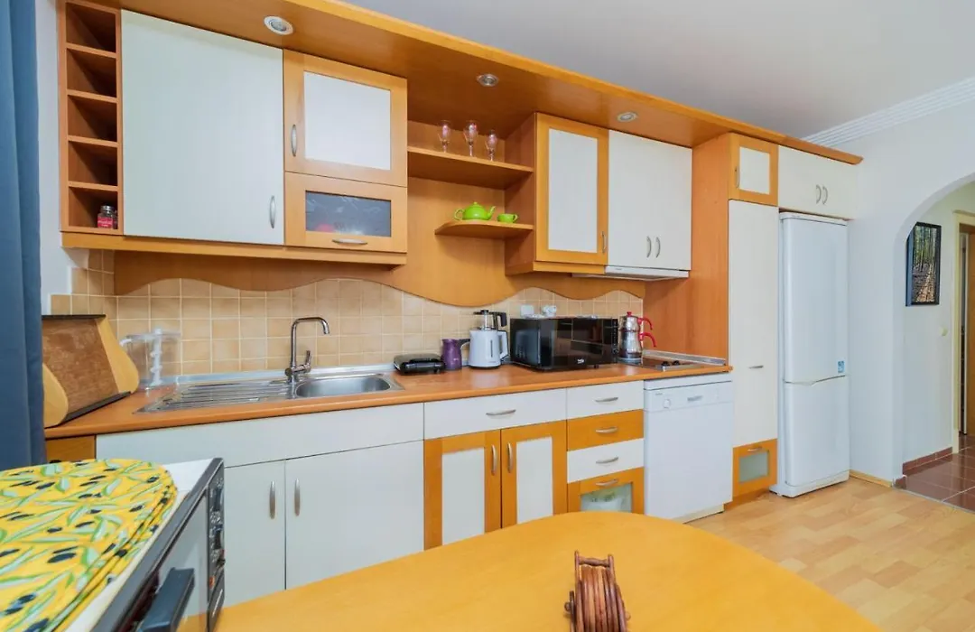 Cozy Flat With Balcony Close To Konyaalti Beach-1