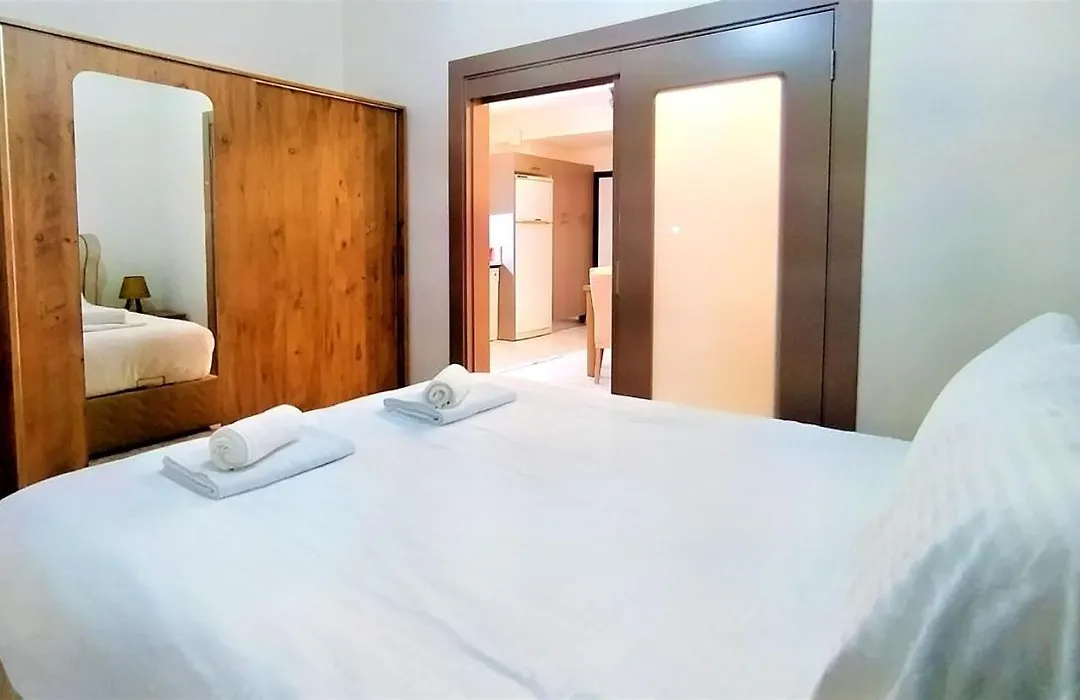 Central Flat With Shared Pool In Kepez Antalya-1