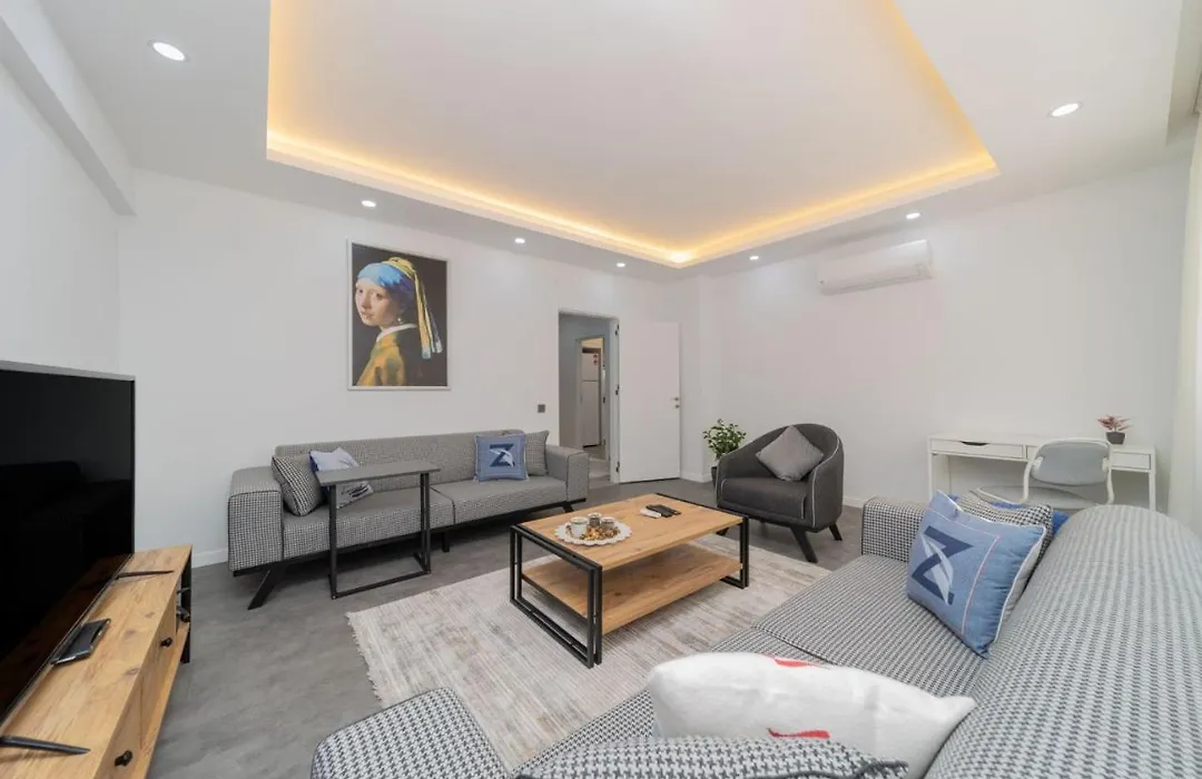 Central Located Big Spacious Flat In Muratpasa-1