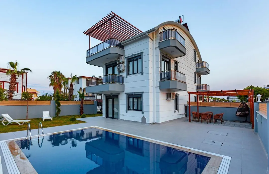 Luxury Villa Suitable For Large Groups Of 7 People Serik, Belek - Awz 164-1