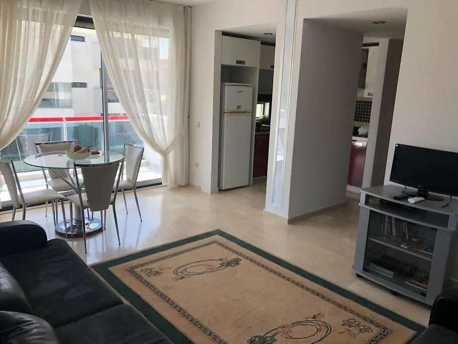 Antalya Belek Merkezde Havuzlu Sitede 2+1 Daire-1