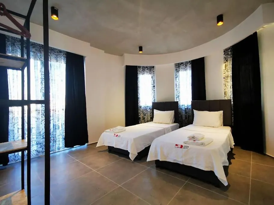 Sleeps 6, Private Pool Villa - Awz 294-1