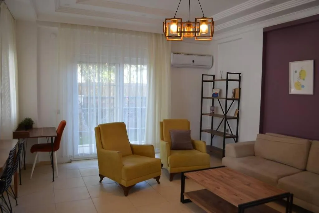 7 Sleeps, Large Garden Villa With Private Pool - Awz 246-1