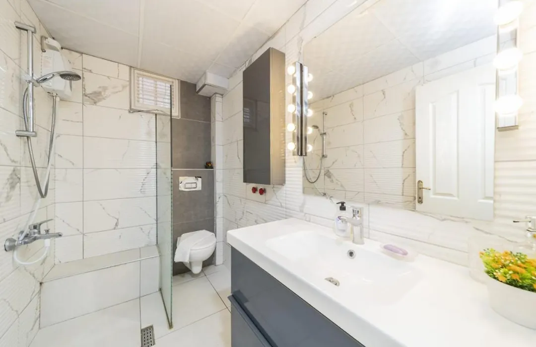 Flat With Backyard 600 M To Duden Waterfalls-1