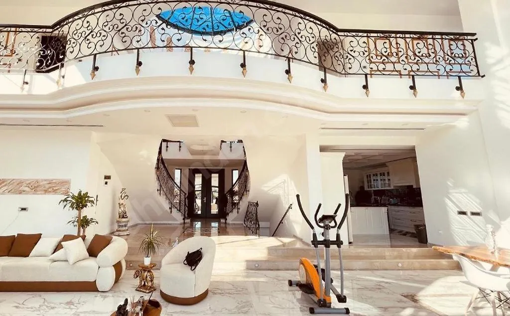 Villa White-1