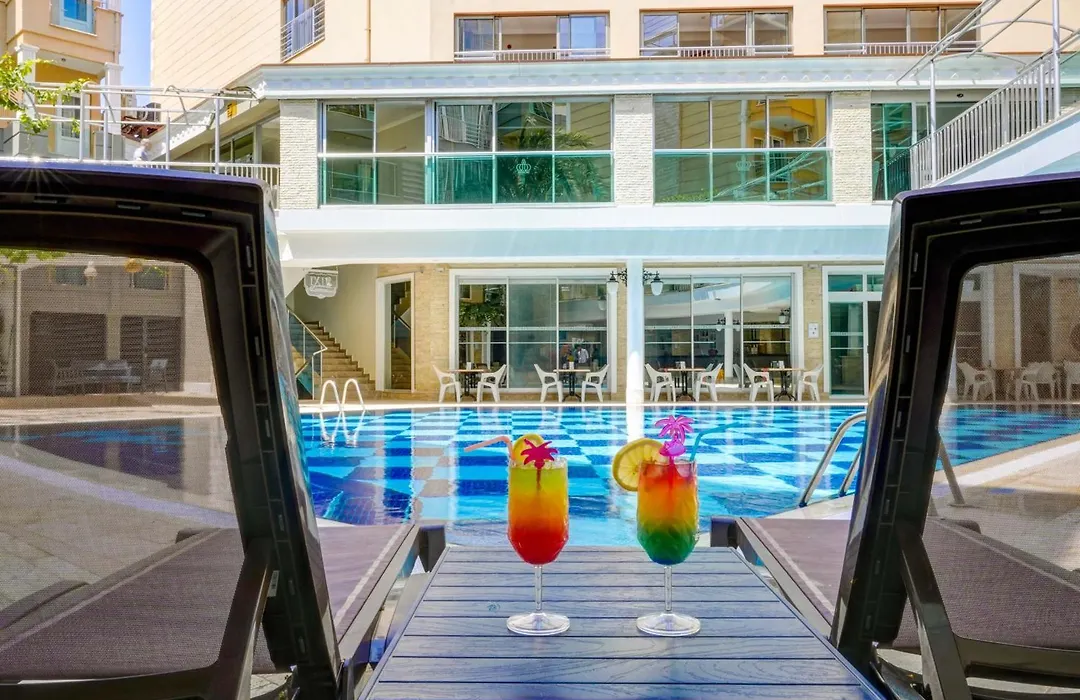 Tac Premier Hotel & Spa-1