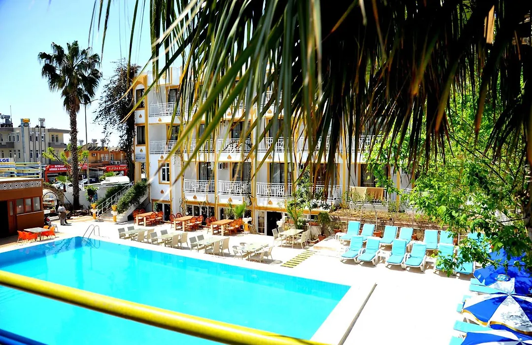 Selge Hotel Side-1