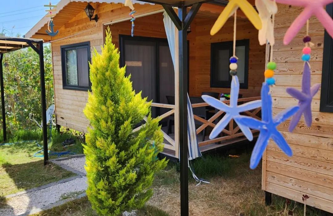 Sea Garden Apart-1