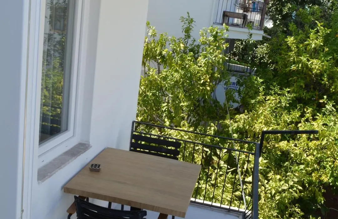 Leonis Hotel-1