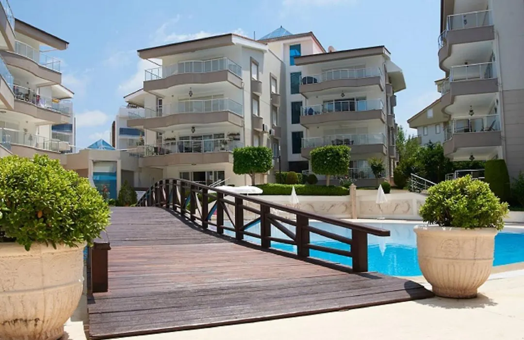 Spacious 2 Bed 2 Bath Home In One Of Sides Most Popular Communities-1