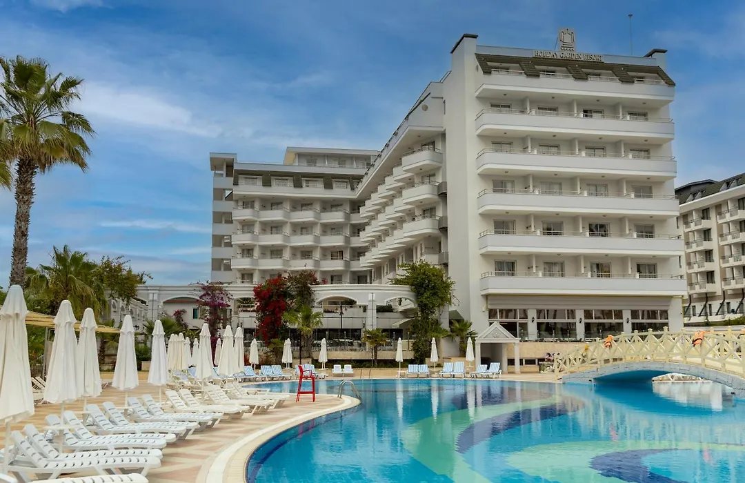 Holiday Garden Resort-1