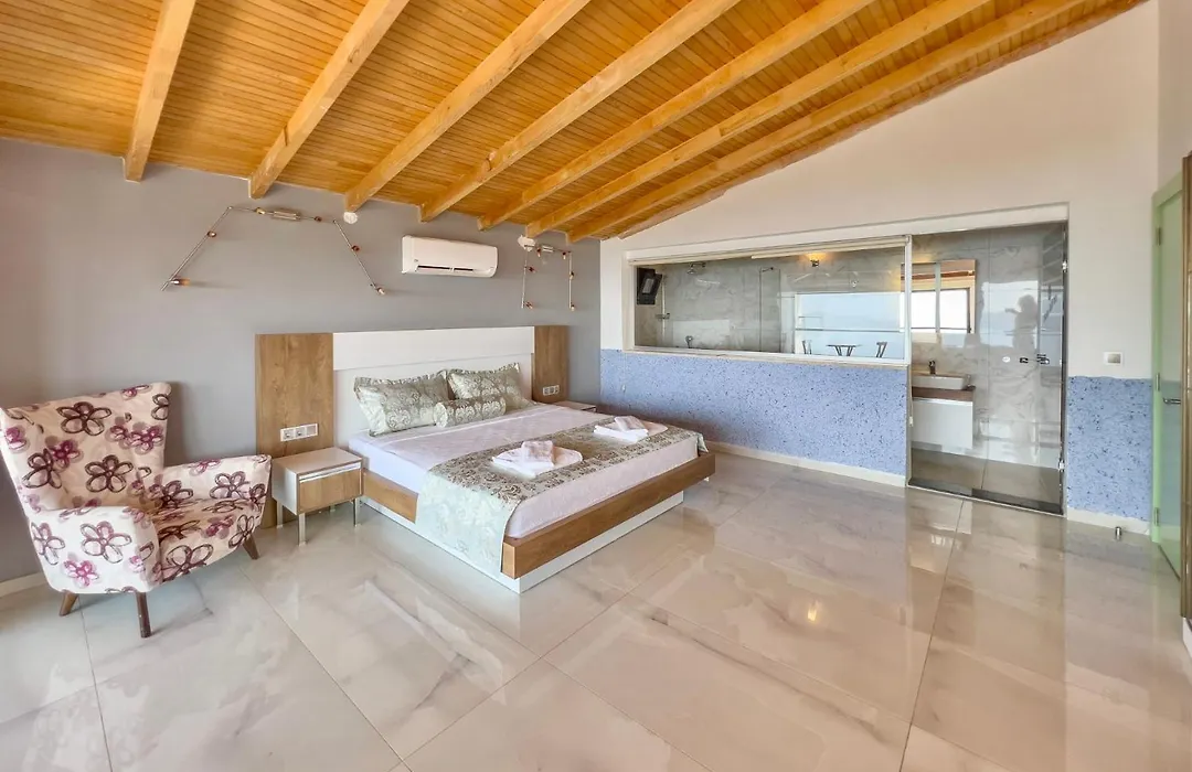 Stonehillkaş-1