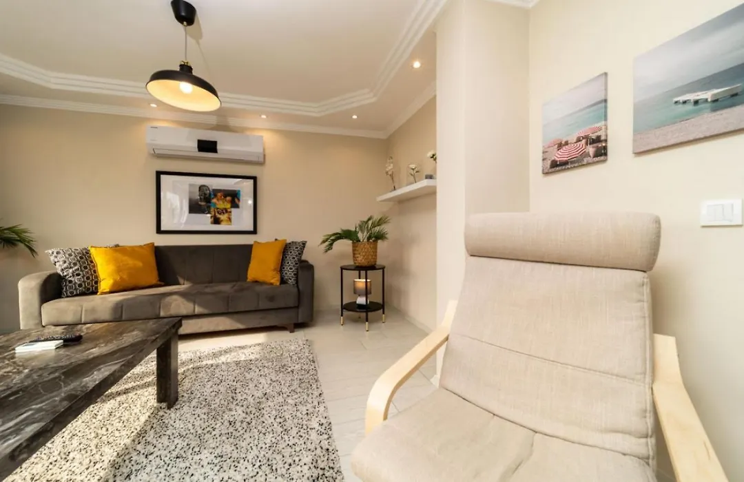 Exquisite Flat With Sea View Near Hadrian Gate-1