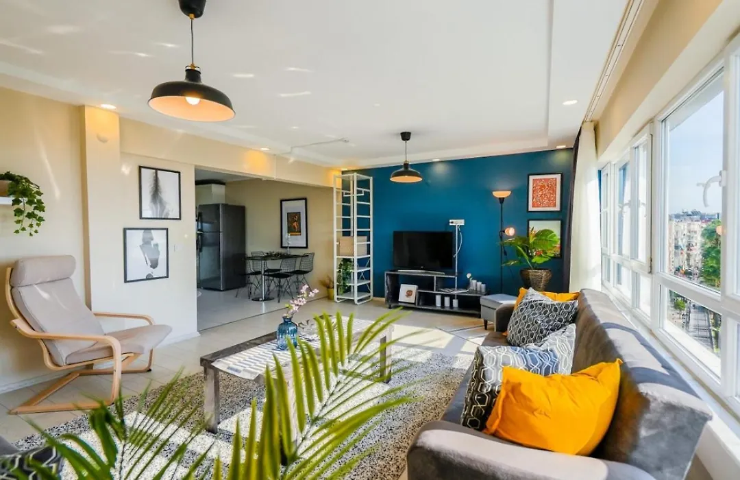 Chic Flat Near Hadrian'S Gate-1