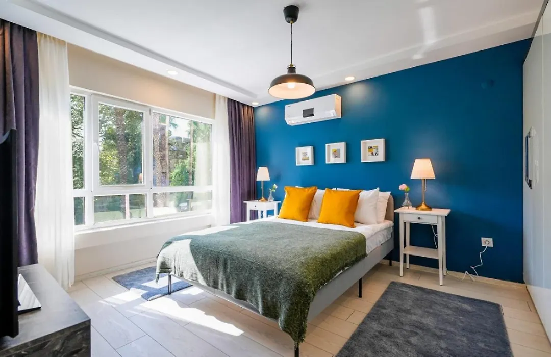 Modern Flat Near Hadrian'S Gate-1