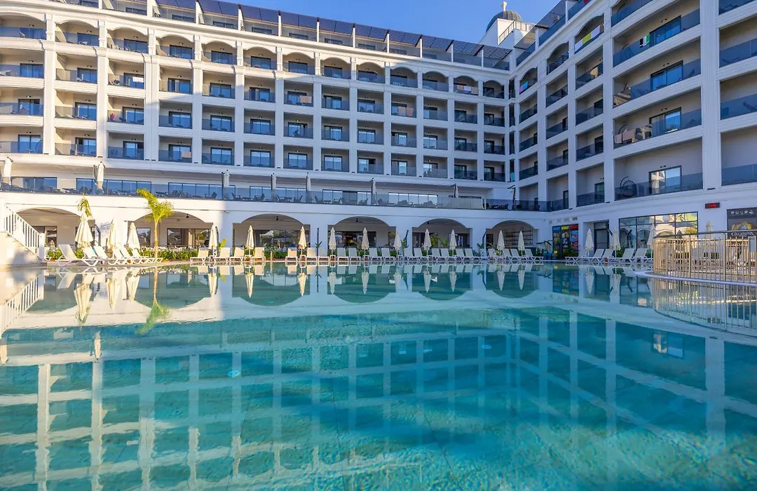 Side Moon Palace Hotel-1