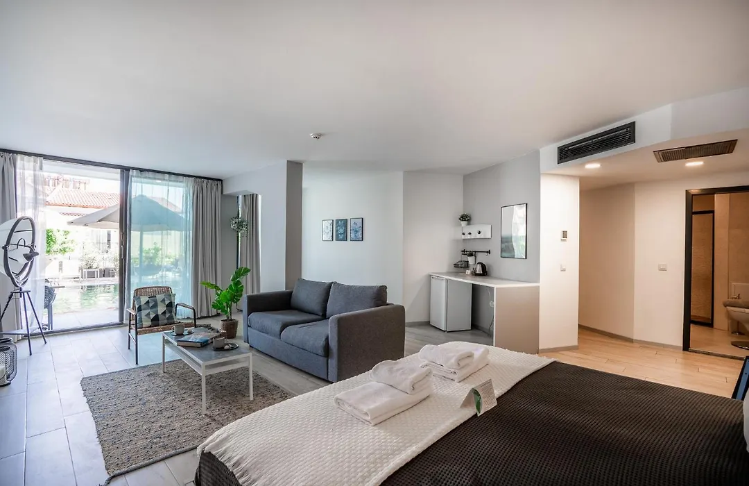 Payava Hotel By True Blue-1