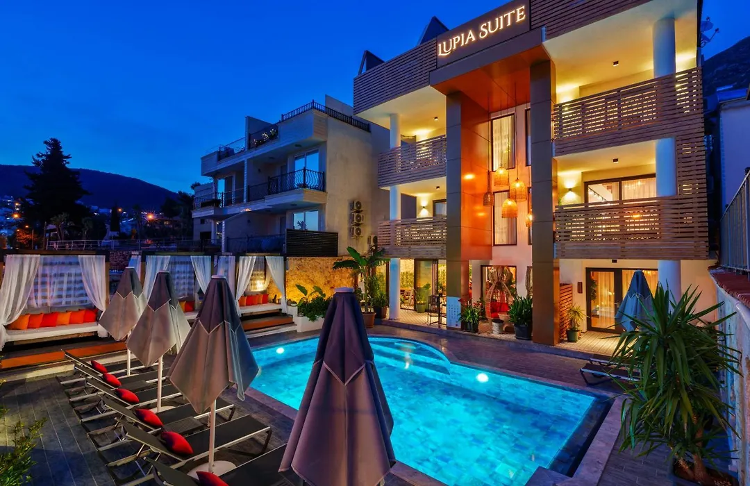 Lupia Suites-1