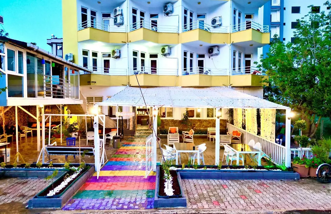 Fınıke Sever Otel-1
