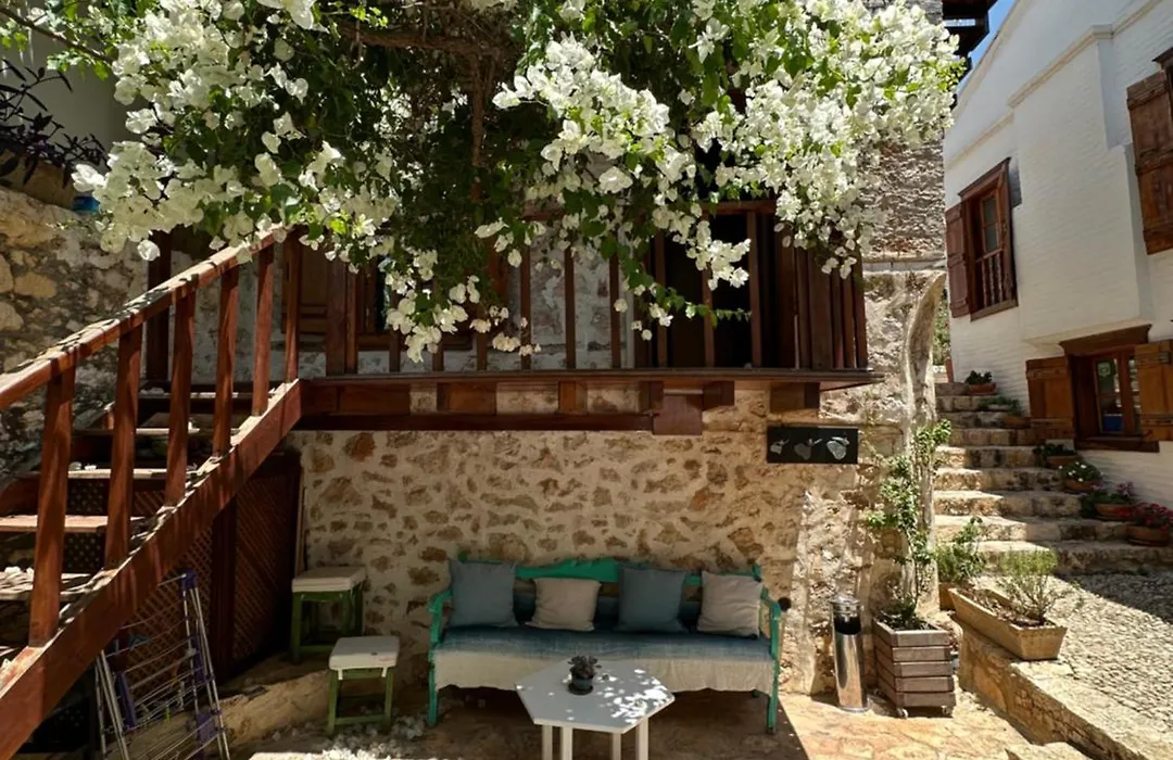 Courtyard Kalkan-1