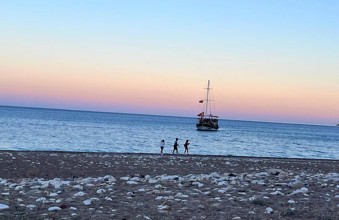 Sakli Bahce Pensiyon & Camping-1
