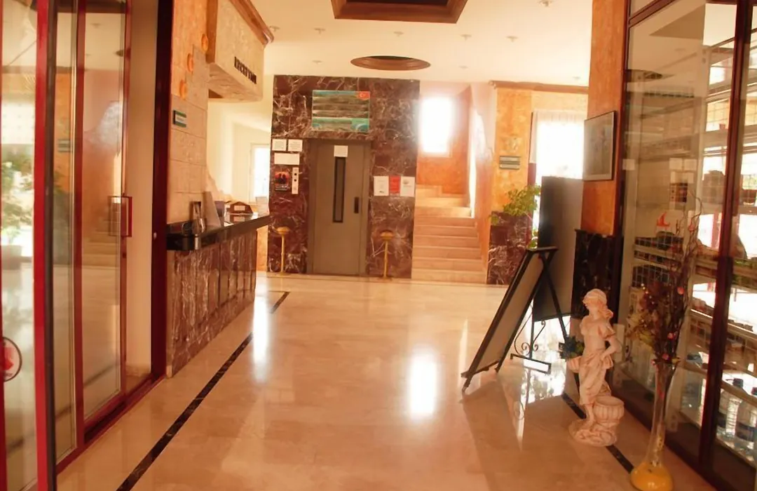 Sailor Apart Hotel-1