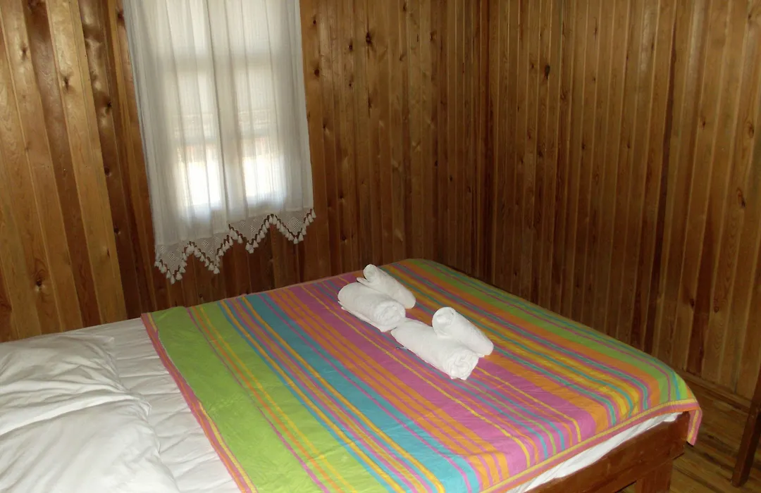 Koala Bungalows-1