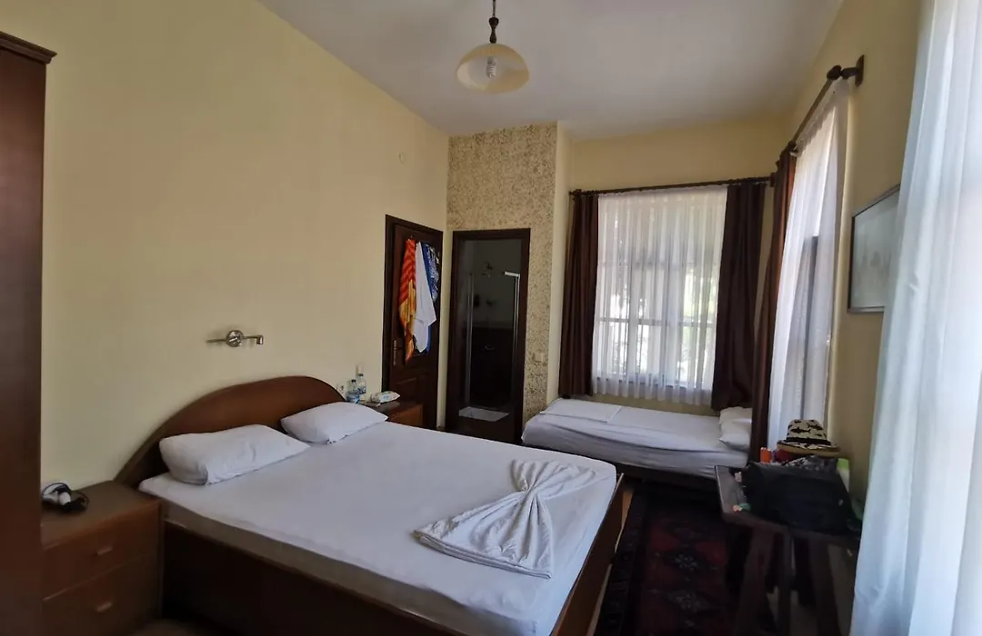 Sultan Pension-1