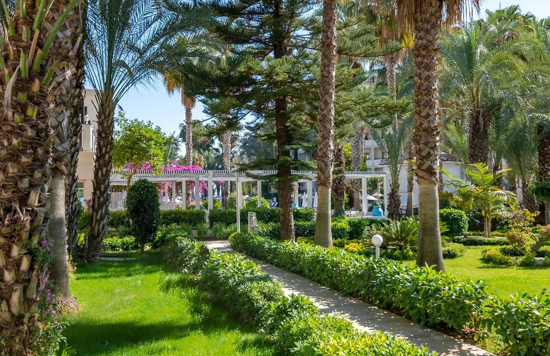 Utopia Resort & Residence-1