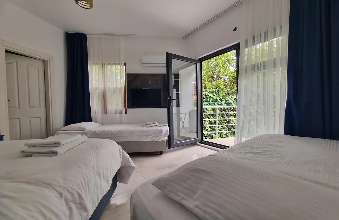 Sunset Boutique Hotel & Apartments-1